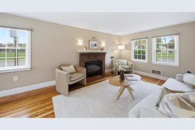 28 Myopia Rd, Stoneham, MA 02180 - Photo 9