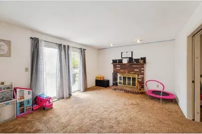 292 Island St #292, Stoughton, MA 02072 - Photo 5