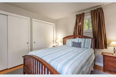 24 Thornton Street, Attleboro, MA 02703 - Photo 15