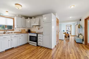 24 Holmes Ave, Kingston, MA 02364 - Photo 19