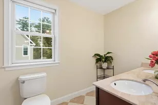 2B Gates Ln, Wakefield, MA 01880 - Photo 17