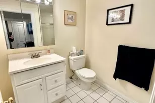 34 Mount Vernon, Boston, MA 02108 - Photo 19
