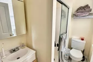 34 Mount Vernon, Boston, MA 02108 - Photo 13