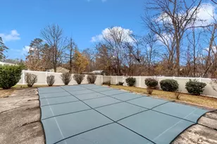 192 Gardens Dr, Springfield, MA 01119 - Photo 5