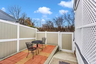 192 Gardens Dr, Springfield, MA 01119 - Photo 31
