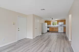 5455 N Main St, Fall River, MA 02720 - Photo 7
