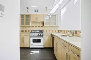 14 Chauncy St, Cambridge, MA 02138 - Photo 3