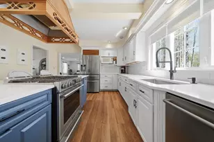 39 E Main St, Merrimac, MA 01860 - Photo 7