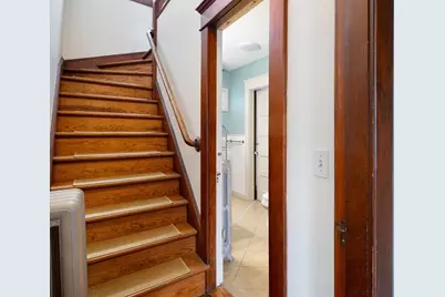 67 Columbus Ave, Holyoke, MA 01040 - Photo 13
