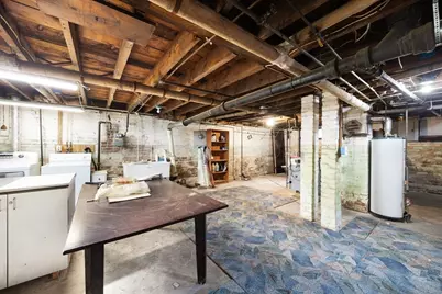 67 Columbus Ave, Holyoke, MA 01040 - Photo 21