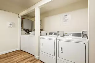1408 Commonwealth Ave, Boston, MA 02134 - Photo 17