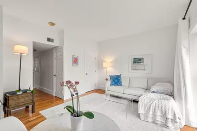 21 Hancock St #3, Boston, MA 02114 - Photo 5