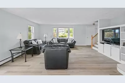 134 North St, Danvers, MA 01923 - Photo 5