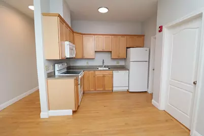 25 High Street #204, Clinton, MA 01510 - Photo 9