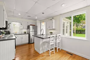 31 Whittier Rd, Medford, MA 02155 - Photo 15