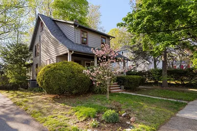 78 Webcowet Rd, Arlington, MA 02474 - Photo 3