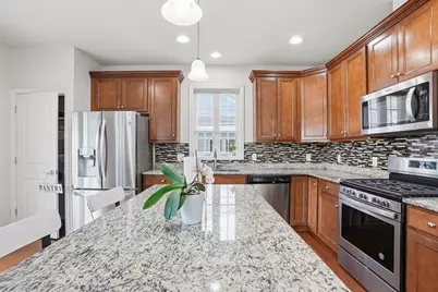 27 Spruce St #27, Hopkinton, MA 01748 - Photo 15