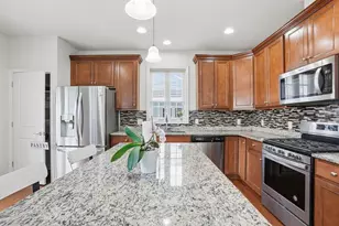 27 Spruce St, Hopkinton, MA 01748 - Photo 21