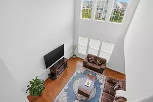 27 Spruce St, Hopkinton, MA 01748 - Photo 13