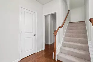 27 Spruce St, Hopkinton, MA 01748 - Photo 19