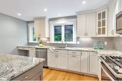 177 Mt. Vernon, Arlington, MA 02476 - Photo 11