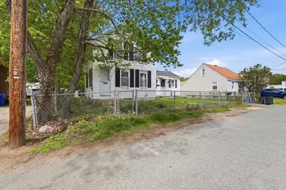 19 Voses Ct, Stoughton, MA 02072 - Photo 3
