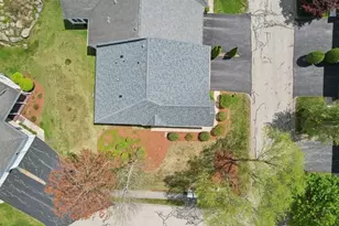 26 Summerfield Dr, Grafton, MA 01560 - Photo 33