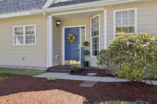 26 Summerfield Dr, Grafton, MA 01560 - Photo 3
