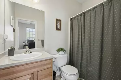 26 Summerfield Dr #17, Grafton, MA 01560 - Photo 23