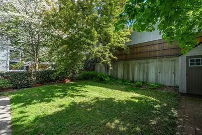 26 Laurel Street #26, Arlington, MA 02476 - Photo 23