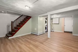 26 Laurel St, Arlington, MA 02476 - Photo 19