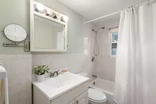 26 Laurel St, Arlington, MA 02476 - Photo 13
