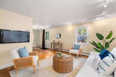 26 Laurel Street #26, Arlington, MA 02476 - Photo 5