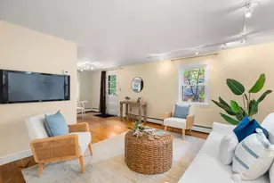 26 Laurel St, Arlington, MA 02476 - Photo 5