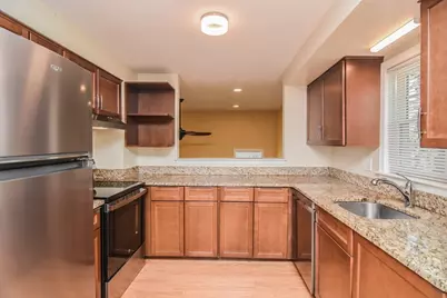 14 Kenneson Rd #A, Somerville, MA 02145 - Photo 5