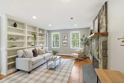 562 High St, North Attleboro, MA 02760 - Photo 3