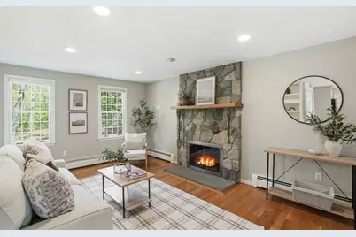 562 High St, North Attleboro, MA 02760 - Photo 7