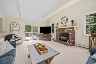 25 Hounds Ditch Ln, Duxbury, MA 02332 - Photo 3