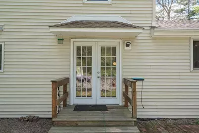 90 Wood St, Hopkinton, MA 01748 - Photo 33