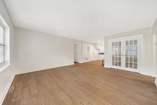 198 Lake Shore Rd, Boston, MA 02135 - Photo 5
