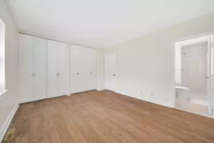 198 Lake Shore Rd, Boston, MA 02135 - Photo 15