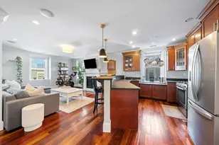 29 Mt Vernon St, Boston, MA 02125 - Photo 7