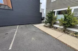 111 W 8th St, Boston, MA 02127 - Photo 27