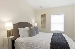 111 W 8th St, Boston, MA 02127 - Photo 15