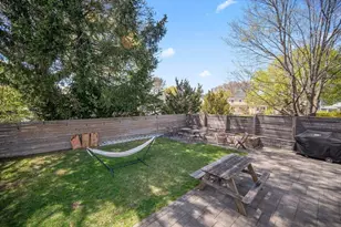 59 Wyvern St, Boston, MA 02131 - Photo 25