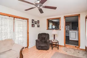 115 Staples St, Lowell, MA 01851 - Photo 11