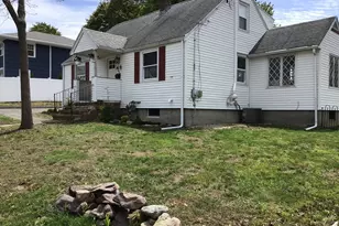 32 Hills St, Randolph, MA 02368 - Photo 3