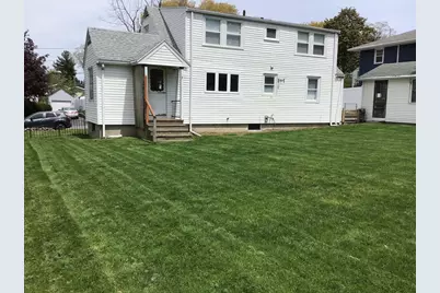32 Hills St, Randolph, MA 02368 - Photo 5