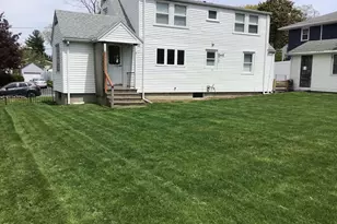 32 Hills St, Randolph, MA 02368 - Photo 5