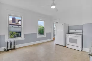 13-15 Wigwam Pl, Springfield, MA 01108 - Photo 9